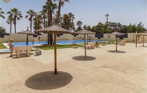 Nice apartment in Oropesa with Outdoor swimming pool, WiFi and 2 Bedrooms
